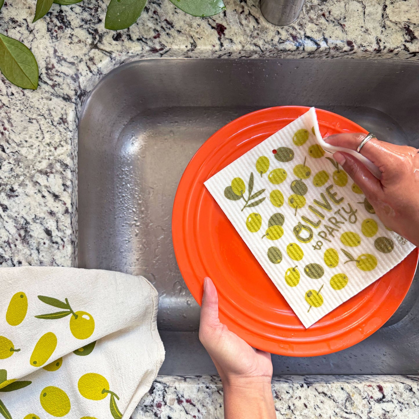 Olives Sponge Cloth