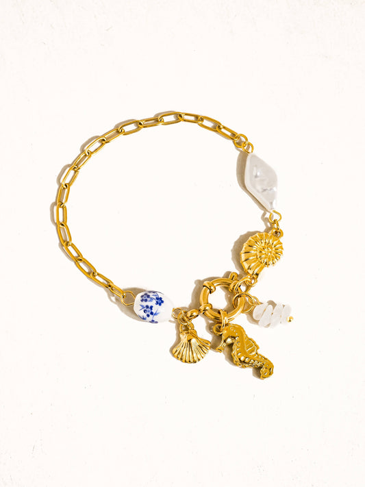 Cecily Seahorse Seashell Charm Bracelet