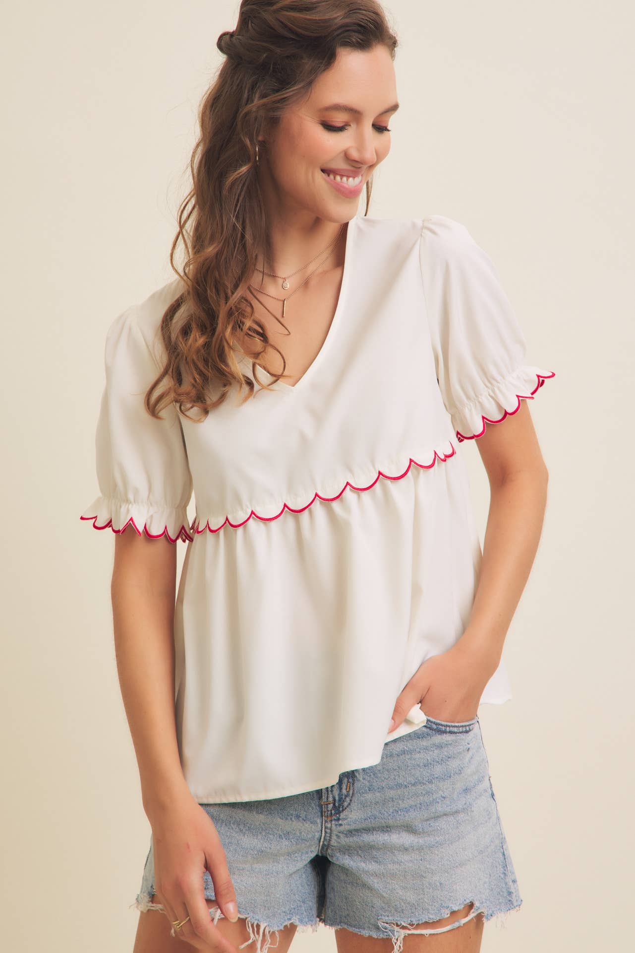 Contrast Scallop Top