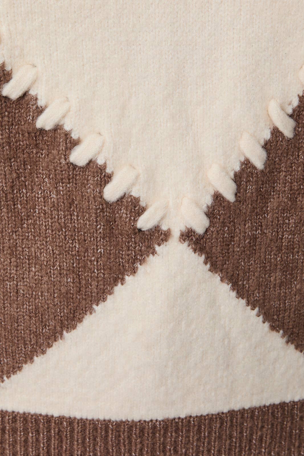 Round Neck Argyle Sweater