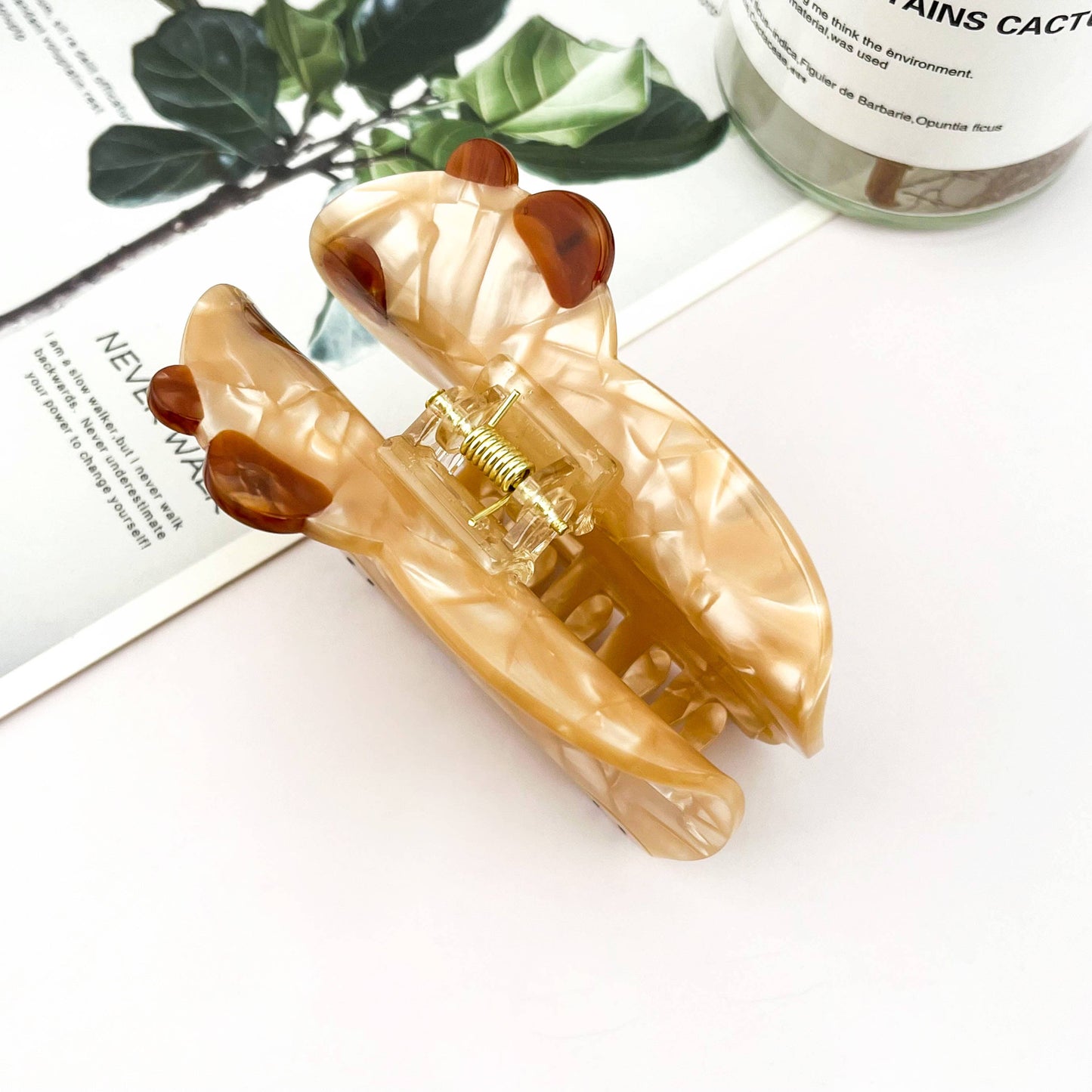 Capybara Hair Animal Clip