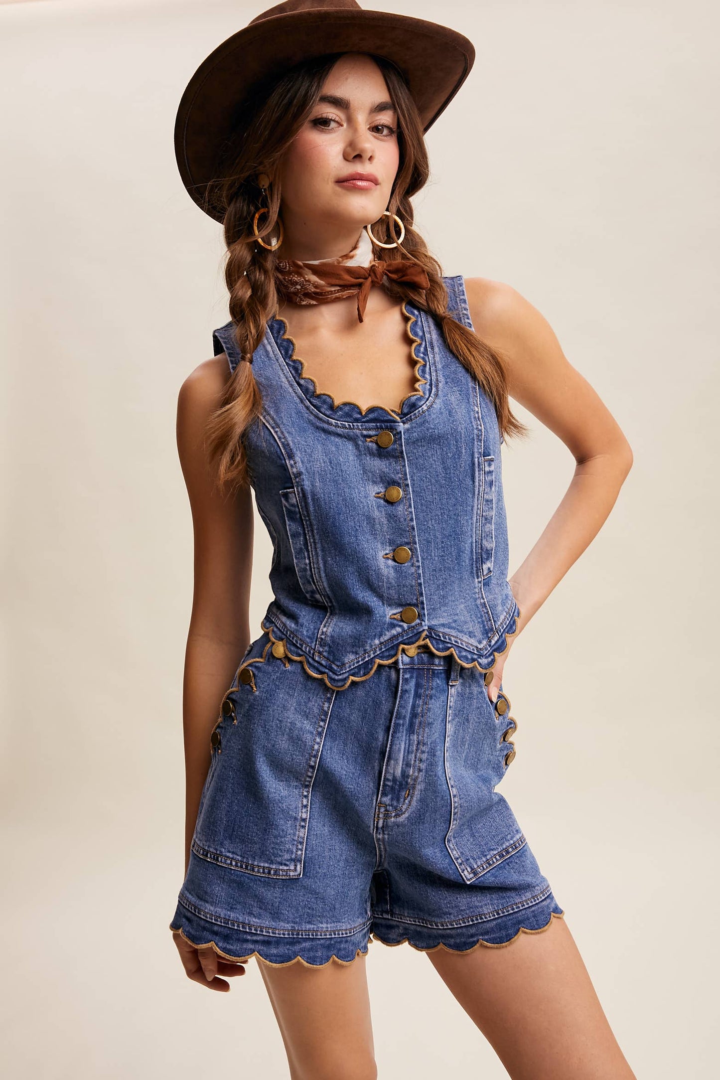 Scallop Button-Side Denim Shorts