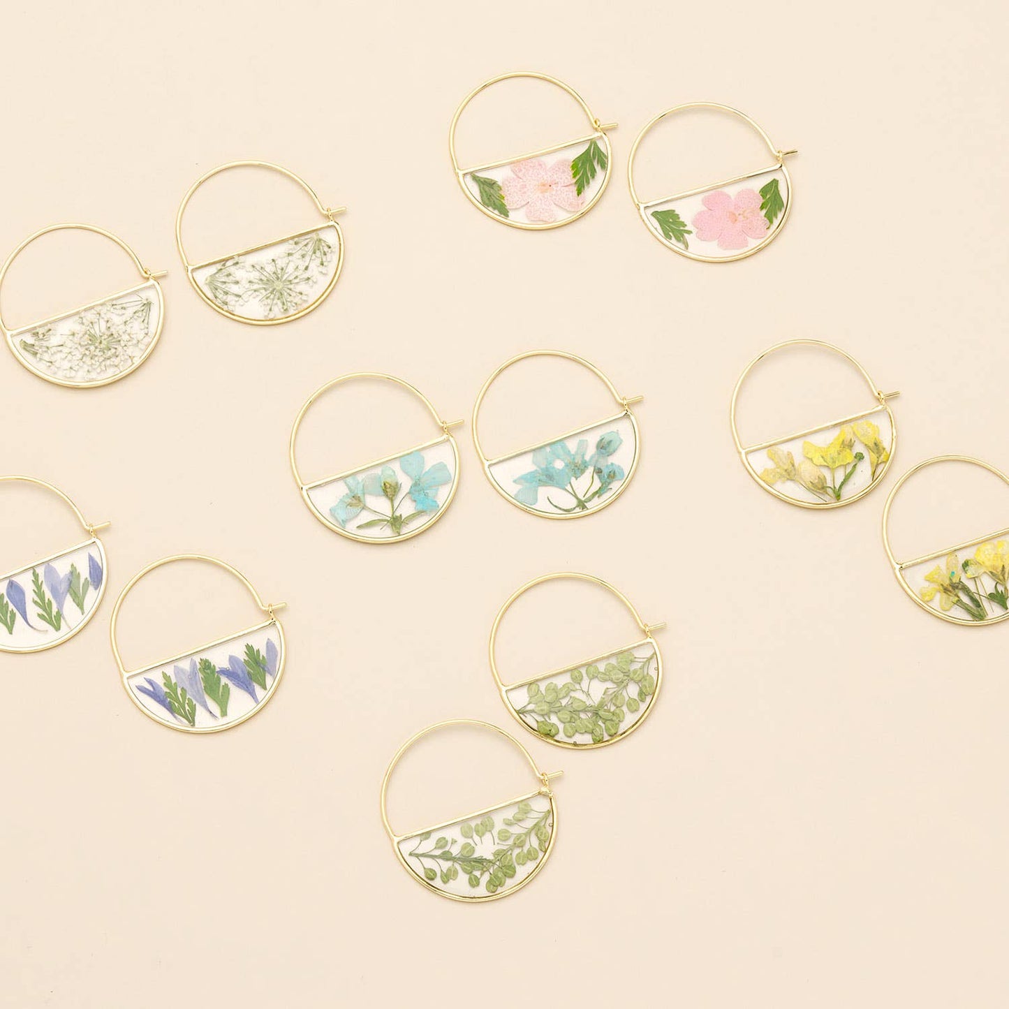 Pressed Flower Hoop Earring - Yellow Baby's Breath/Gold