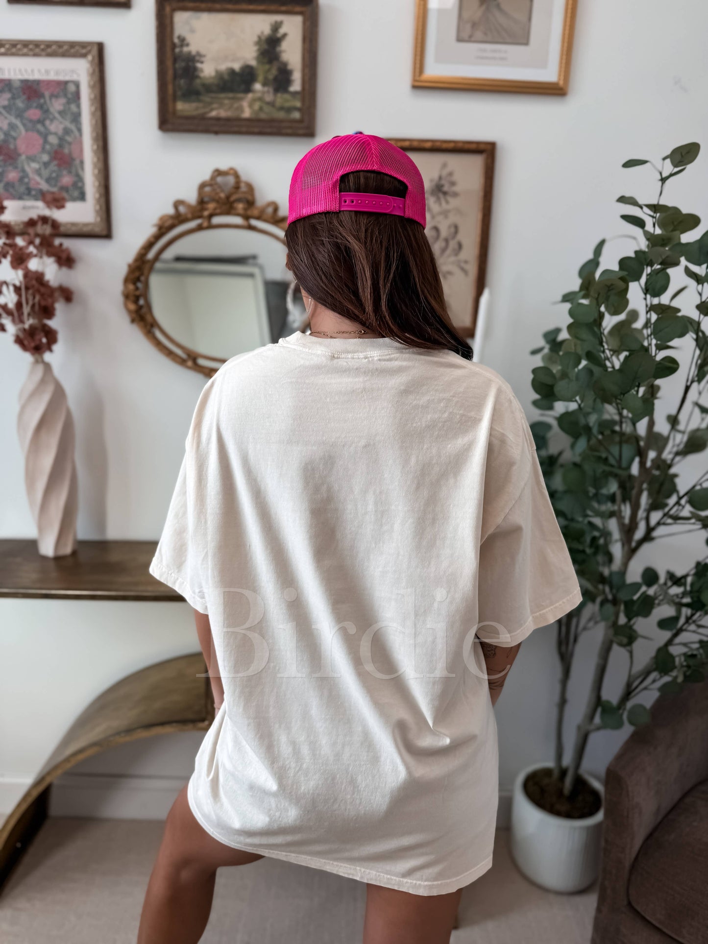 Seashell Bikini Graphic Tee on Ivory