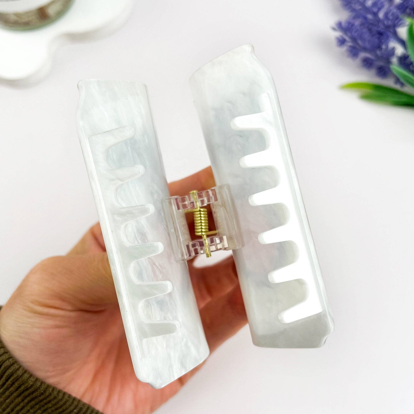 Light Beer Can Hair Claw Clip