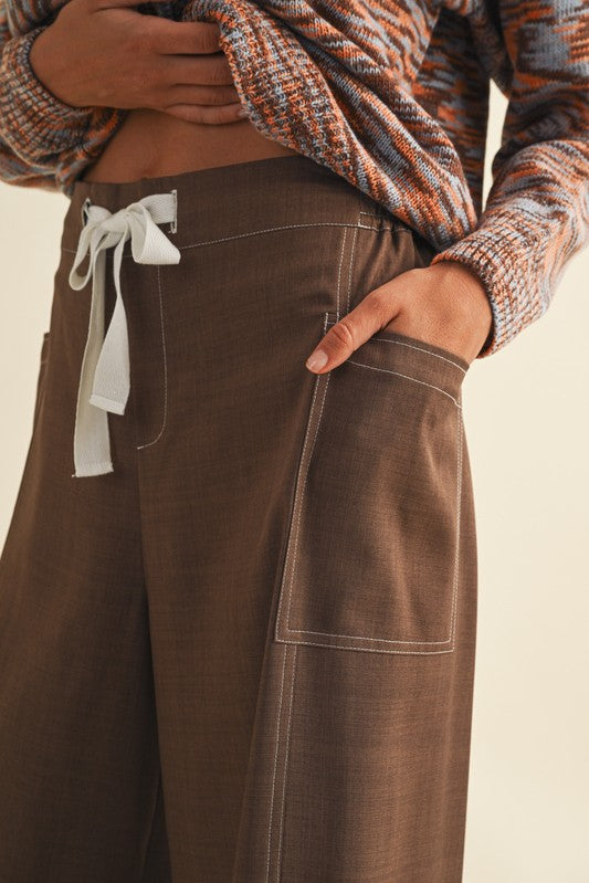 Stretch Contrast Stitch Wide Leg Cropped Pants