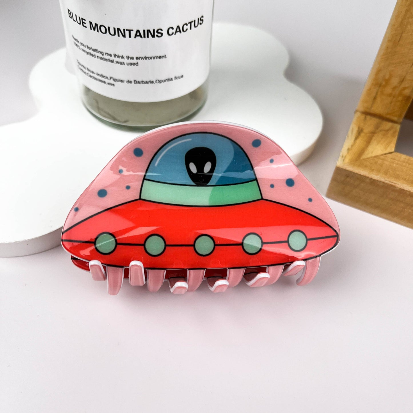 UFO Alien Claw Clip