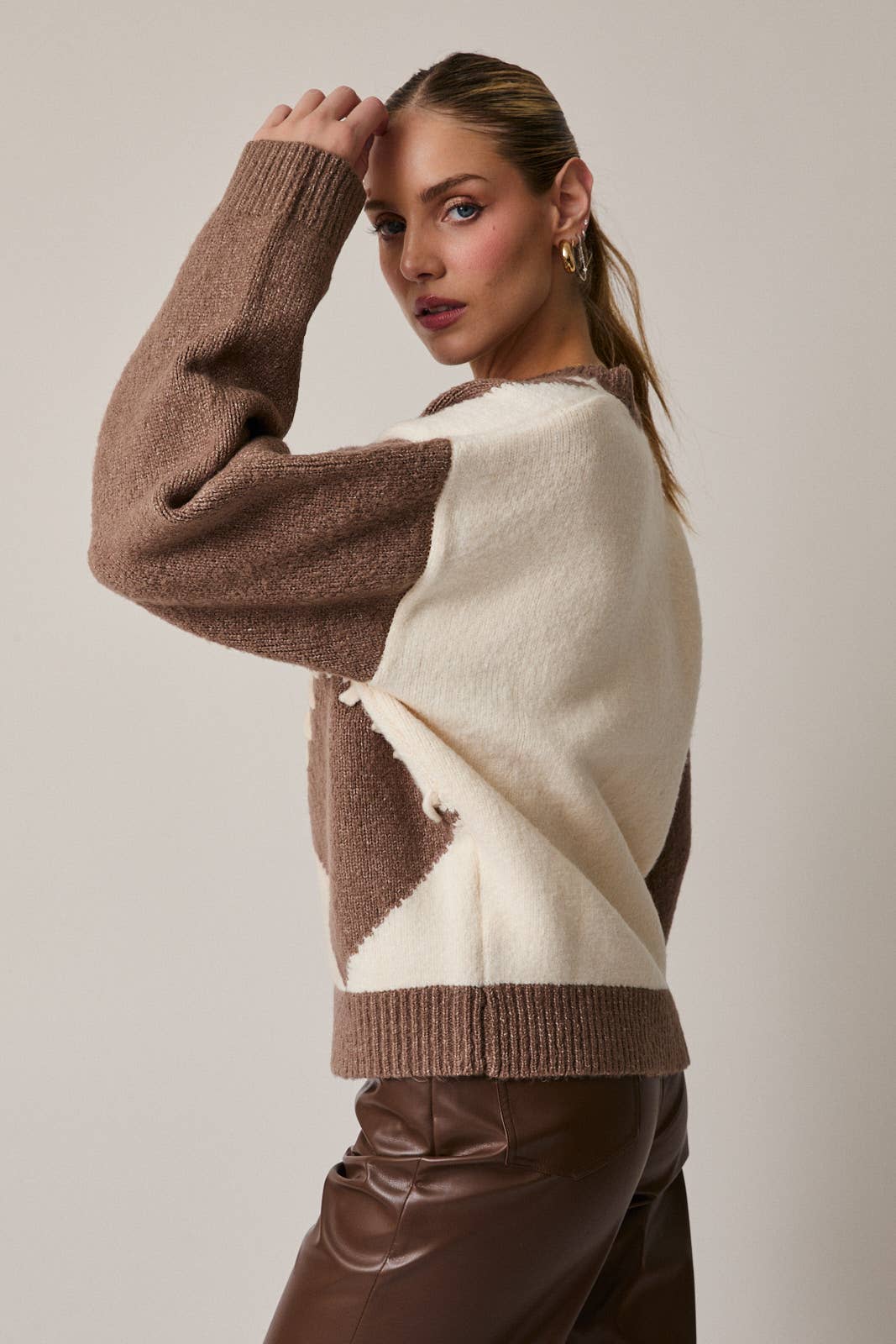 Round Neck Argyle Sweater