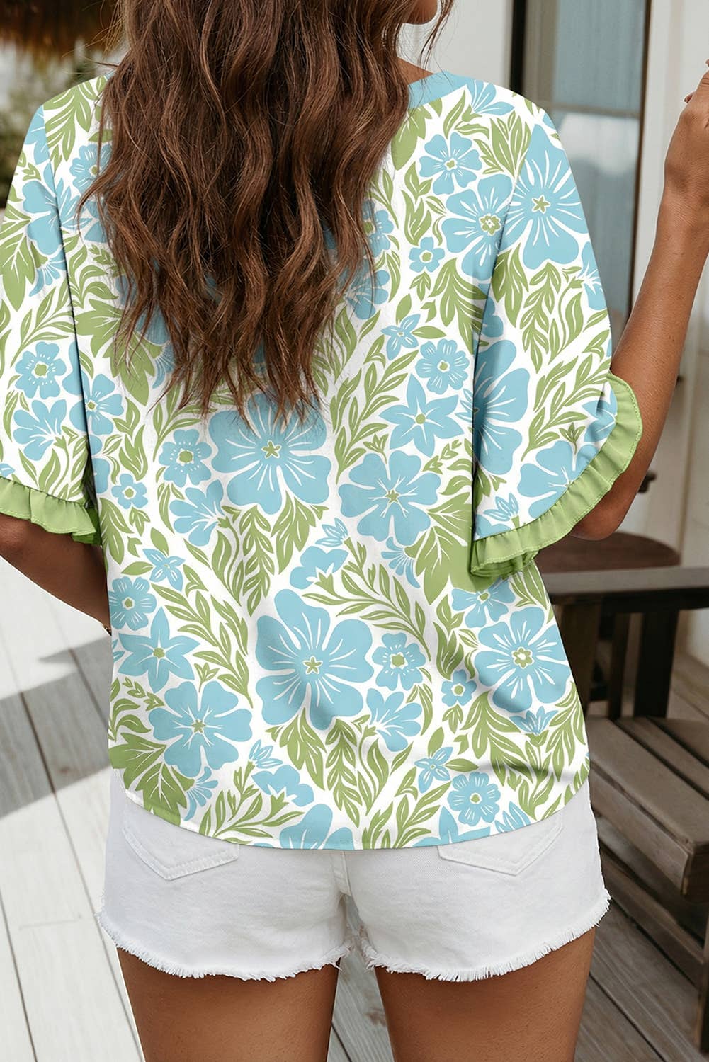 Contrast Flutter Sleeve Floral Peplum Blouse
