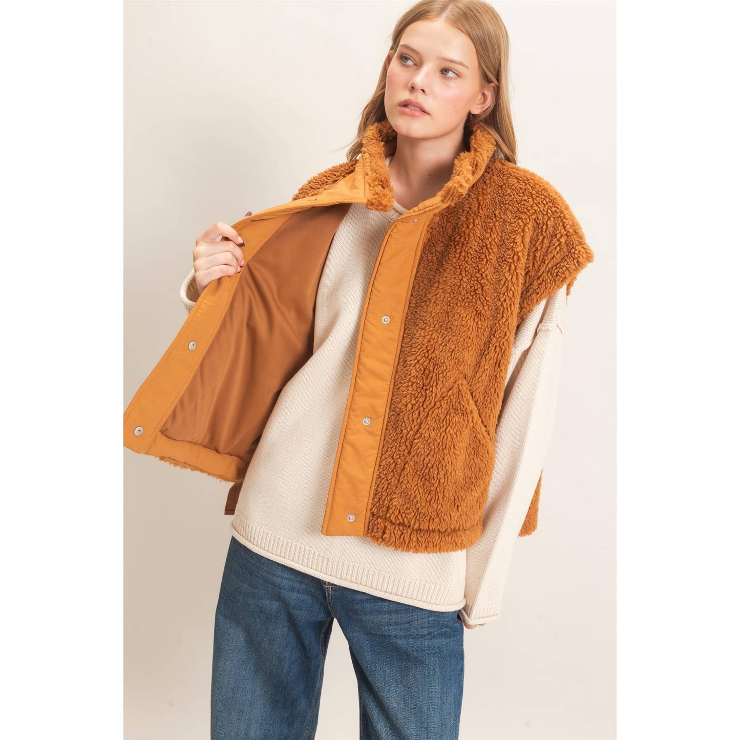 Sherpa Vest With Snap Closure