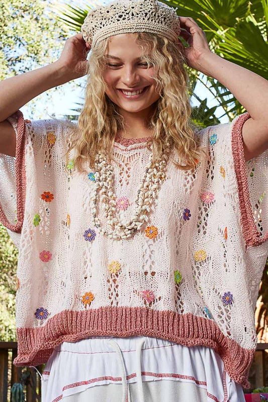 V-Neck Sleeveless Flower Outseam Sweater