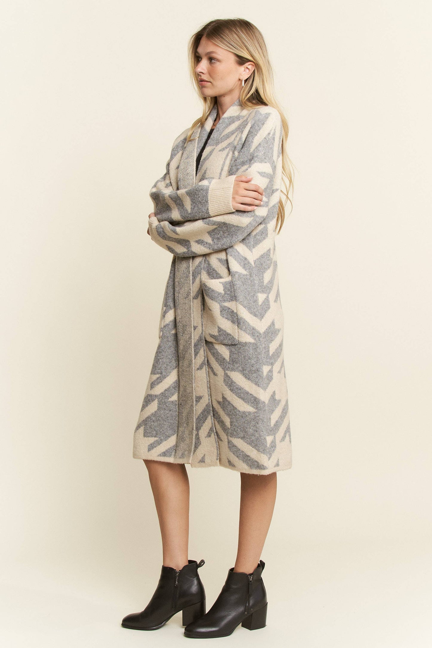 Houndstooth Print Cardigan