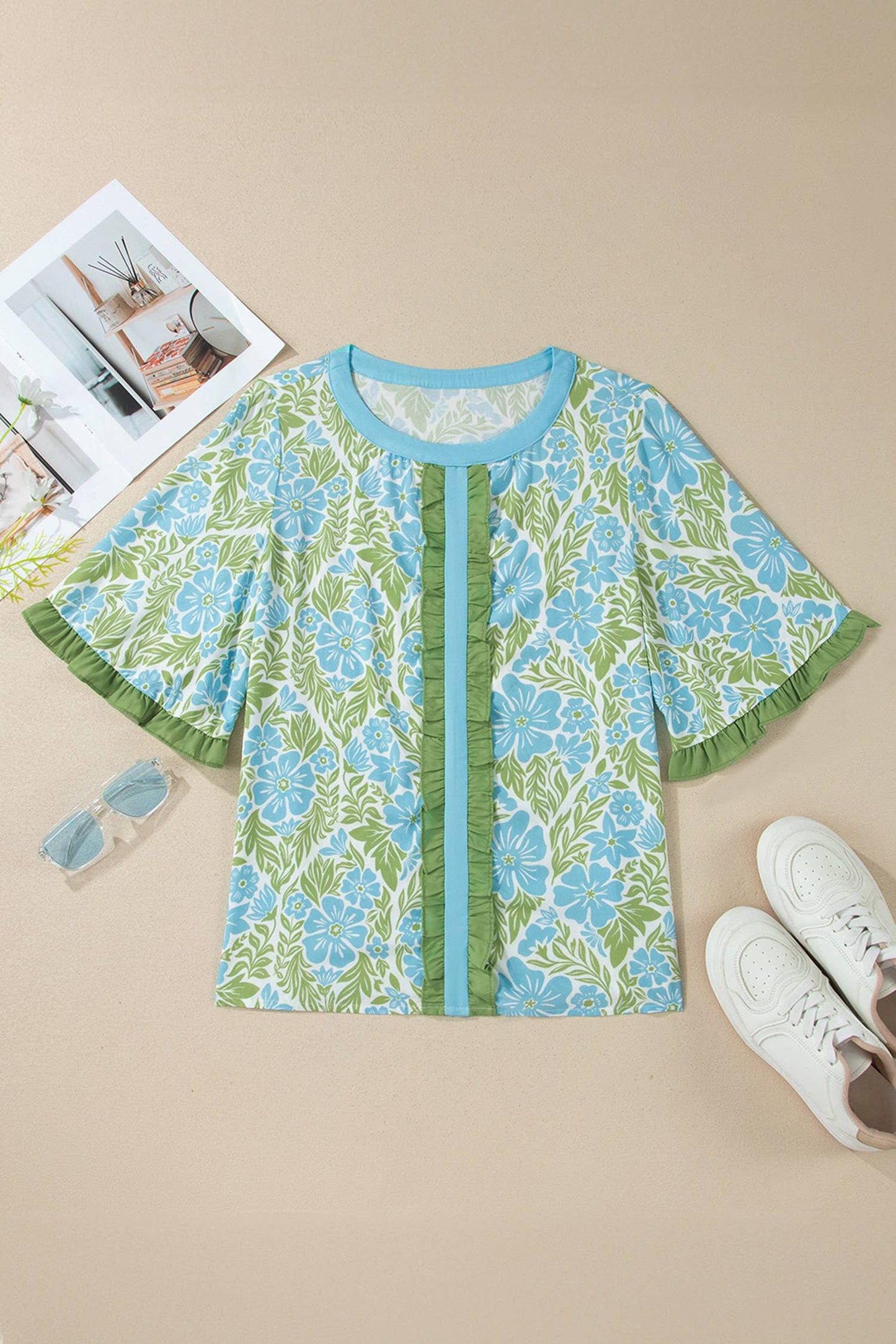 Contrast Flutter Sleeve Floral Peplum Blouse