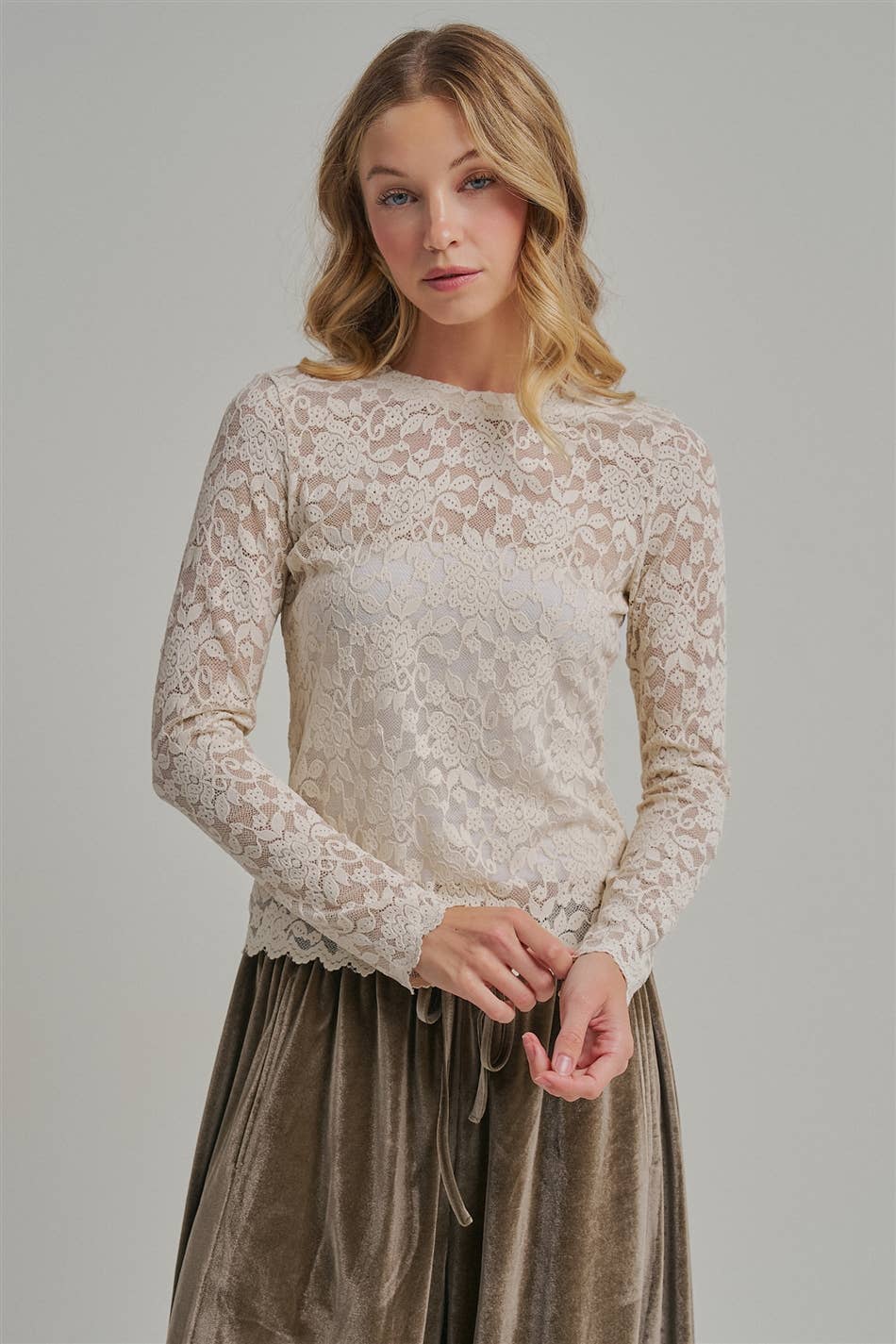 Romantic Stretch Lace Layering Top