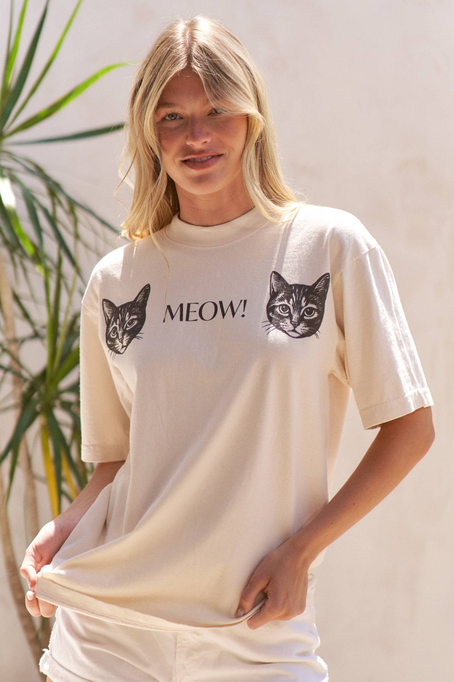 Two Cat Meow Graphic Tee