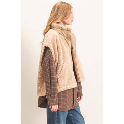 Sherpa Vest With Snap Closure