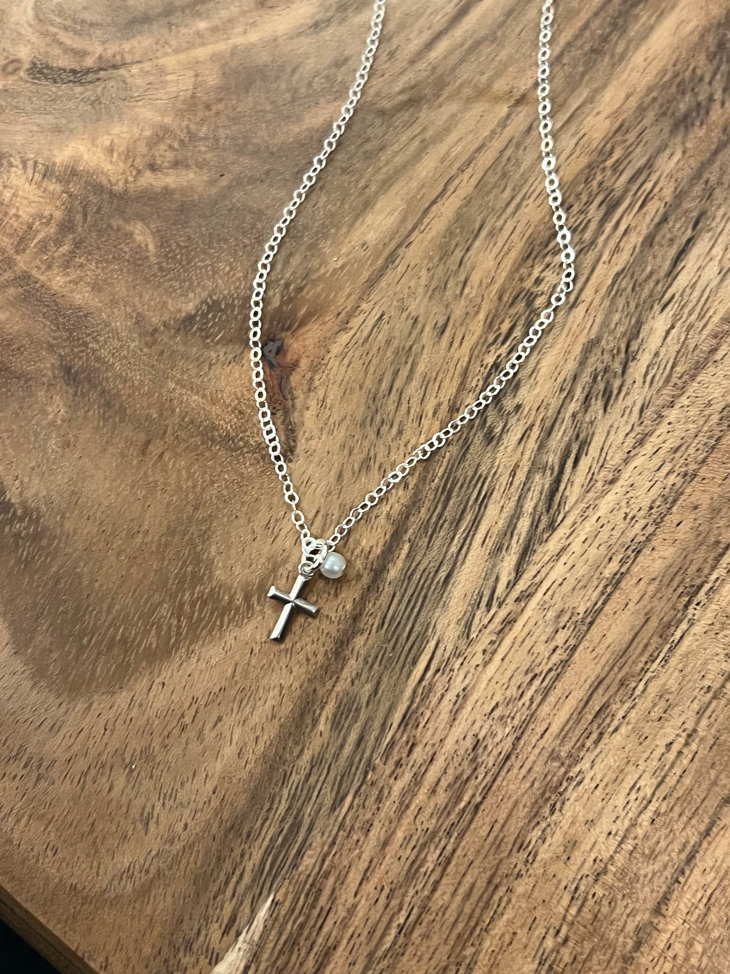 Silver necklace with Cross Pendant and Pearl