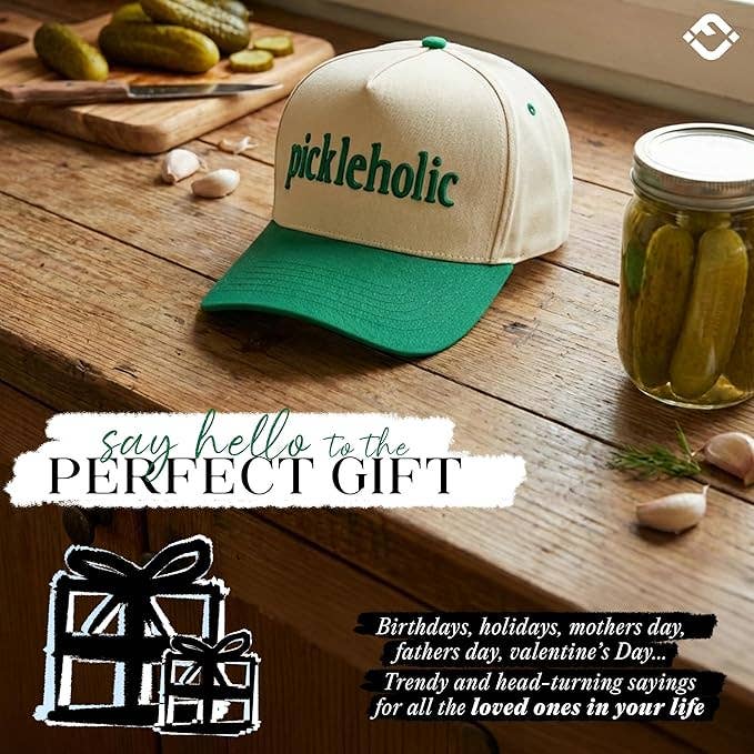2-Tone Cap - Pickleholic - Kelly Green/Beige