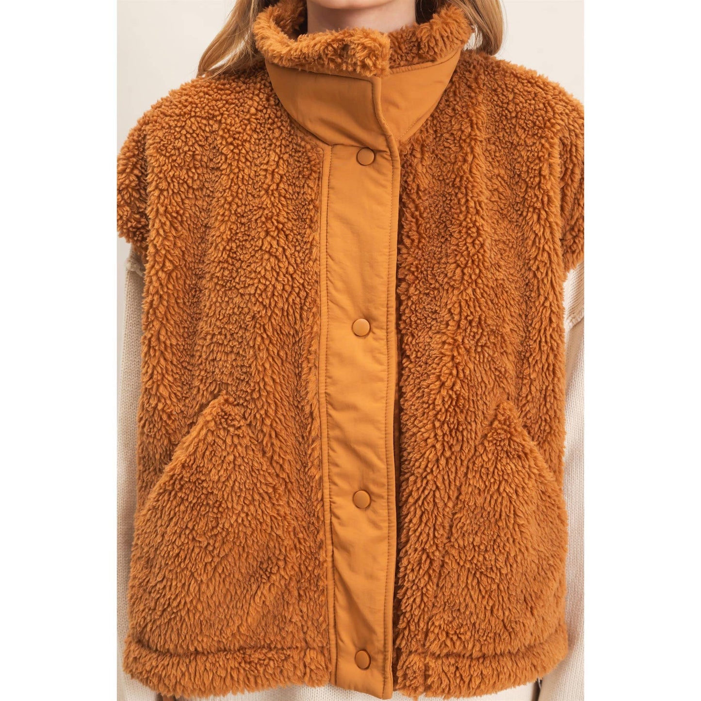 Sherpa Vest With Snap Closure