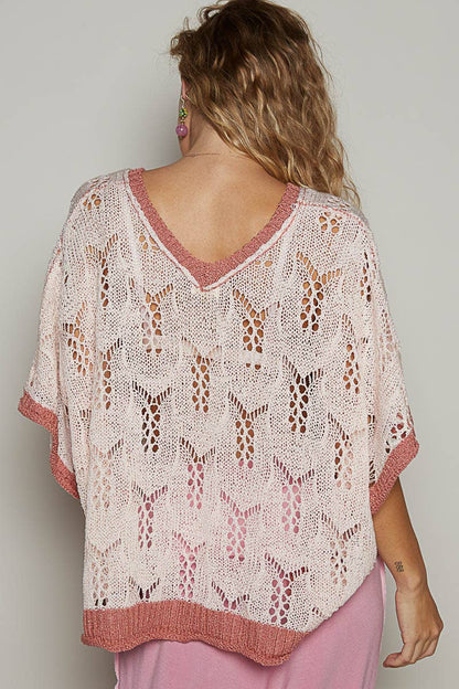 V-Neck Sleeveless Flower Outseam Sweater
