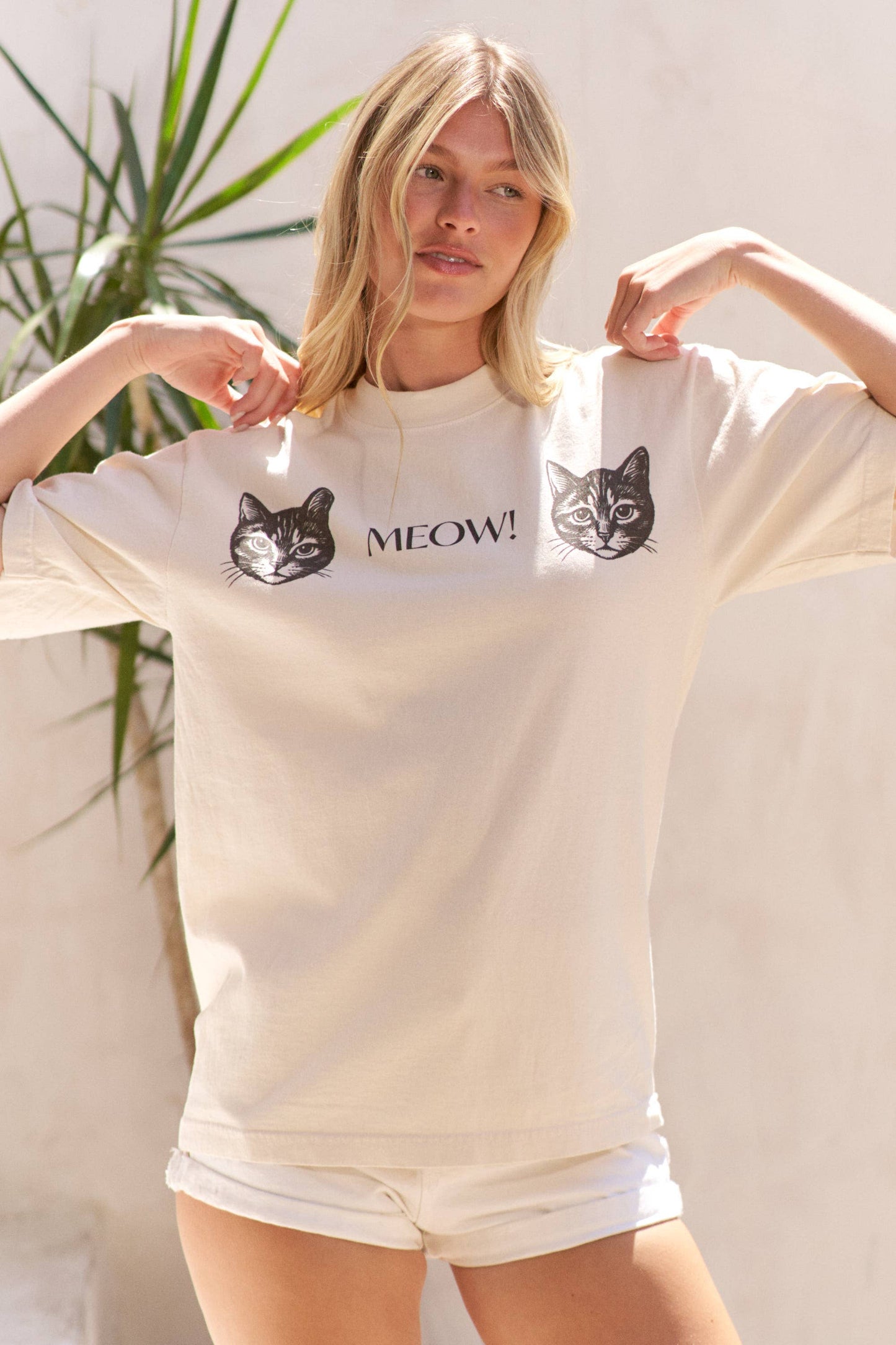 Two Cat Meow Graphic Tee