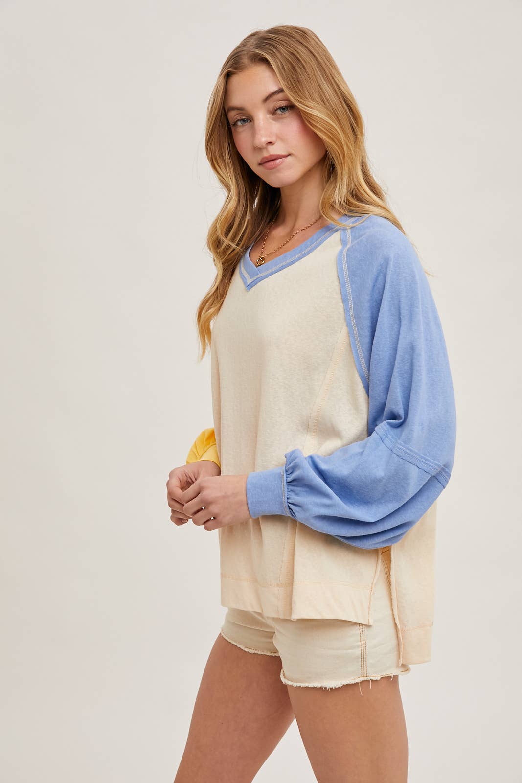 Tri Color Pullover