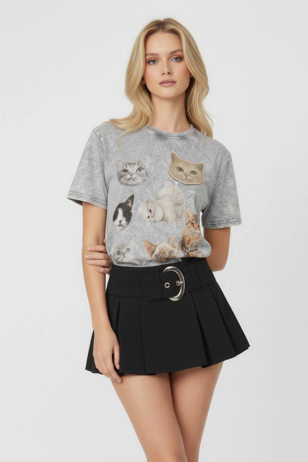 Vintage Cat Graphic Tee