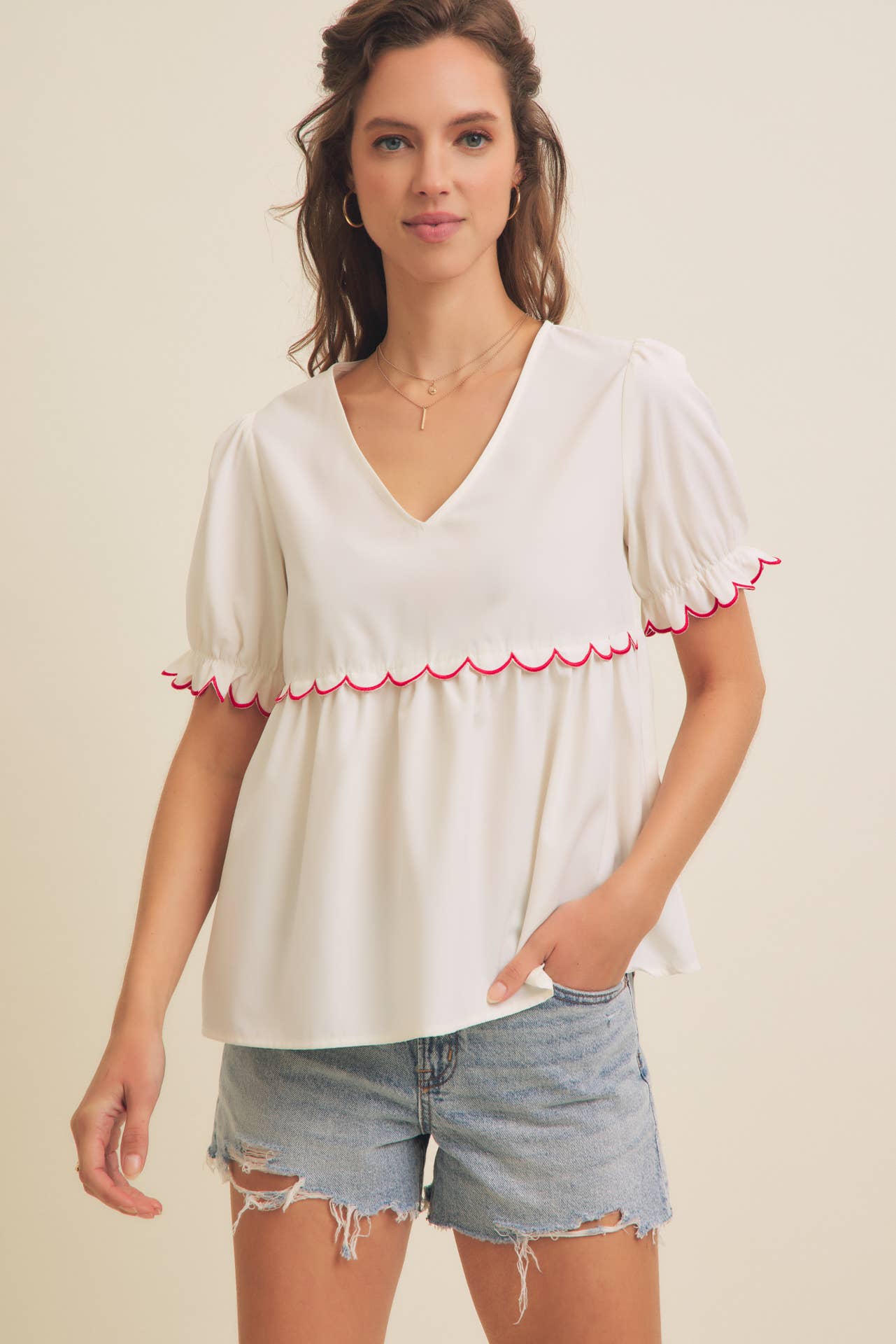 Contrast Scallop Top
