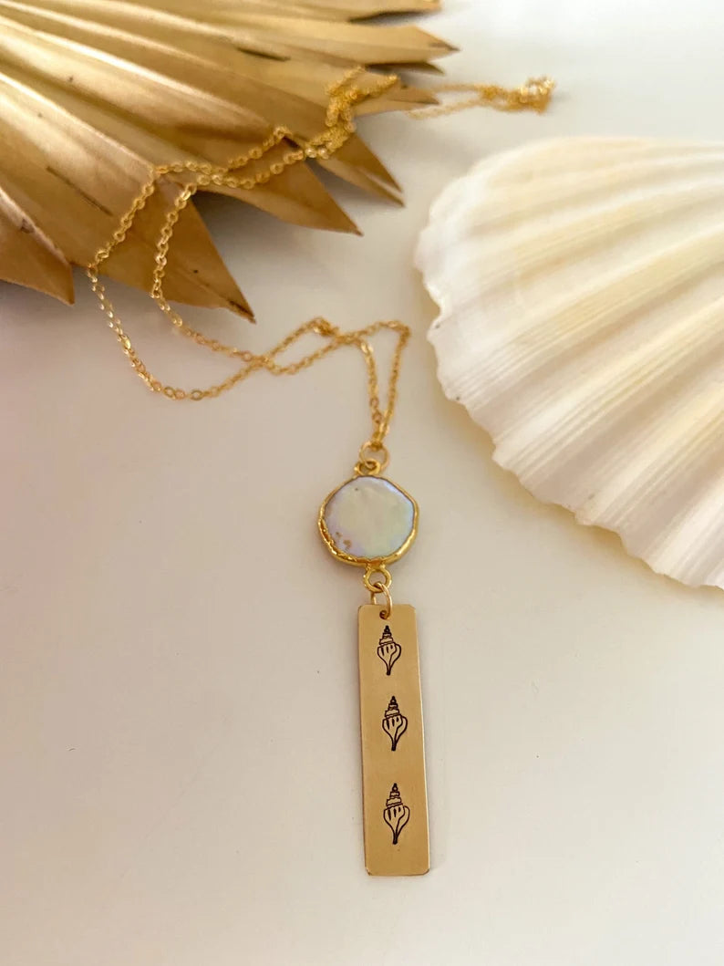 Vertical Shell Bar Necklace